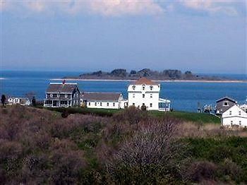The Island Home InnNew Shoreham エクステリア 写真